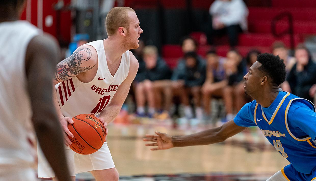 IU SOUTHEAST CRUISES TO 88-72 VICTORY OVER OHIO CHRISTIAN