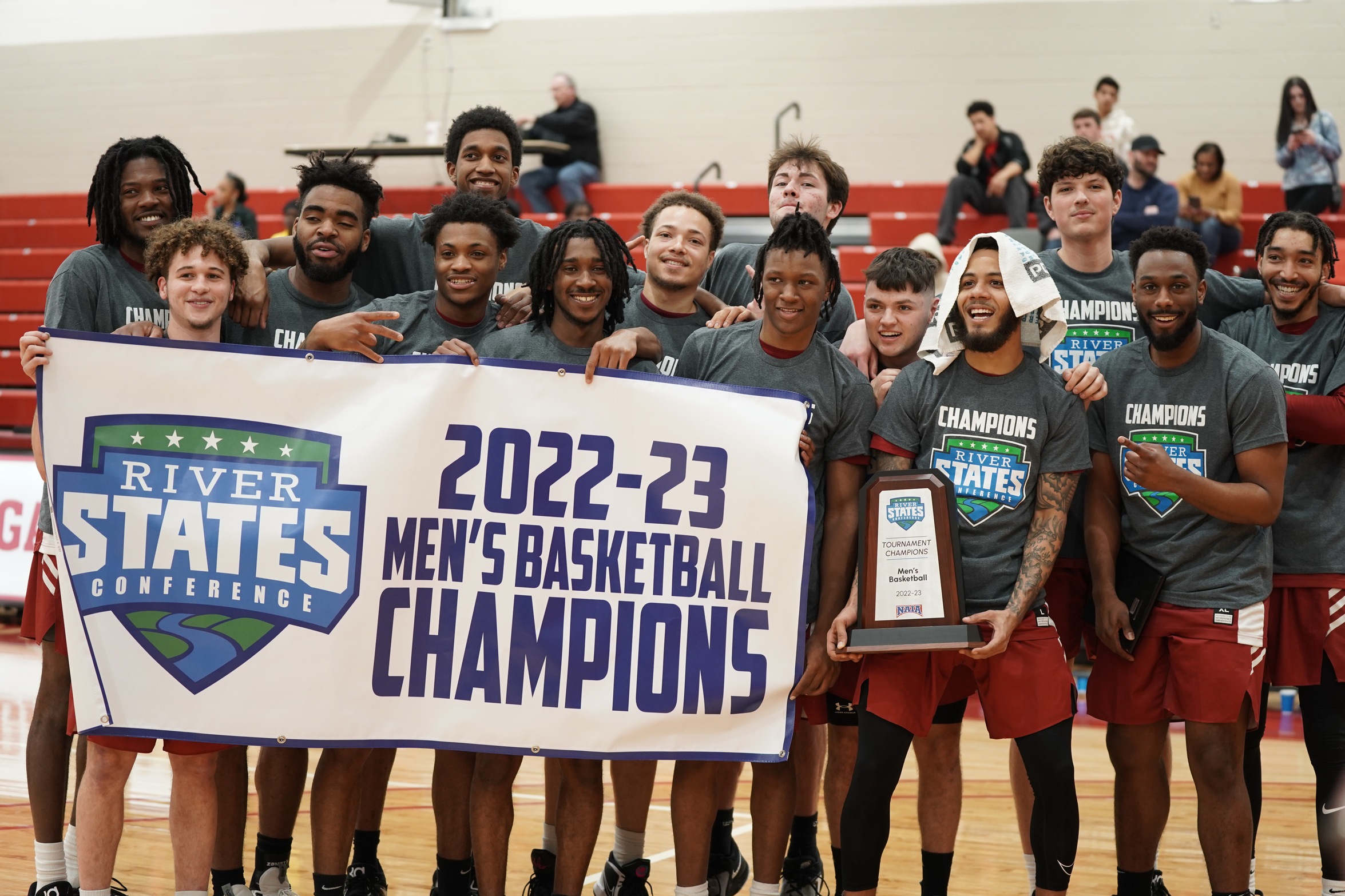 Watch the NAIA Men's Basketball Selection Show Tonight at 8 p.m. ET