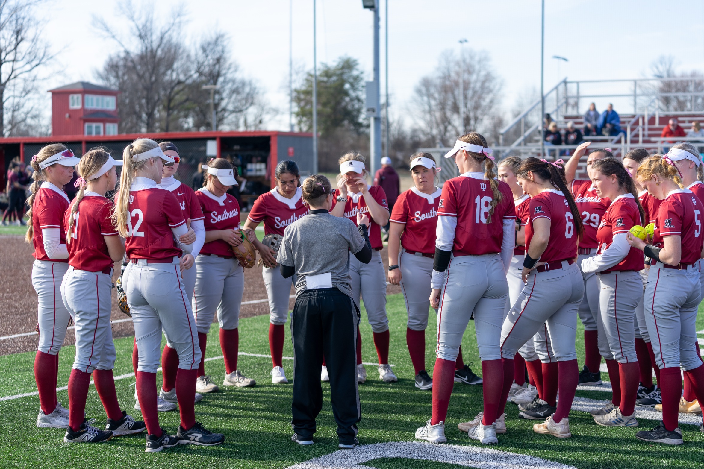 Grenadiers Sweep Ohio Christian For 8th-Straight Win